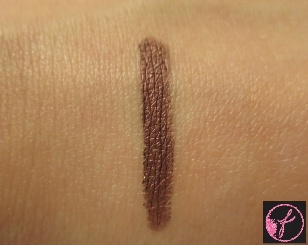 Pixi Eye Pen Swatch