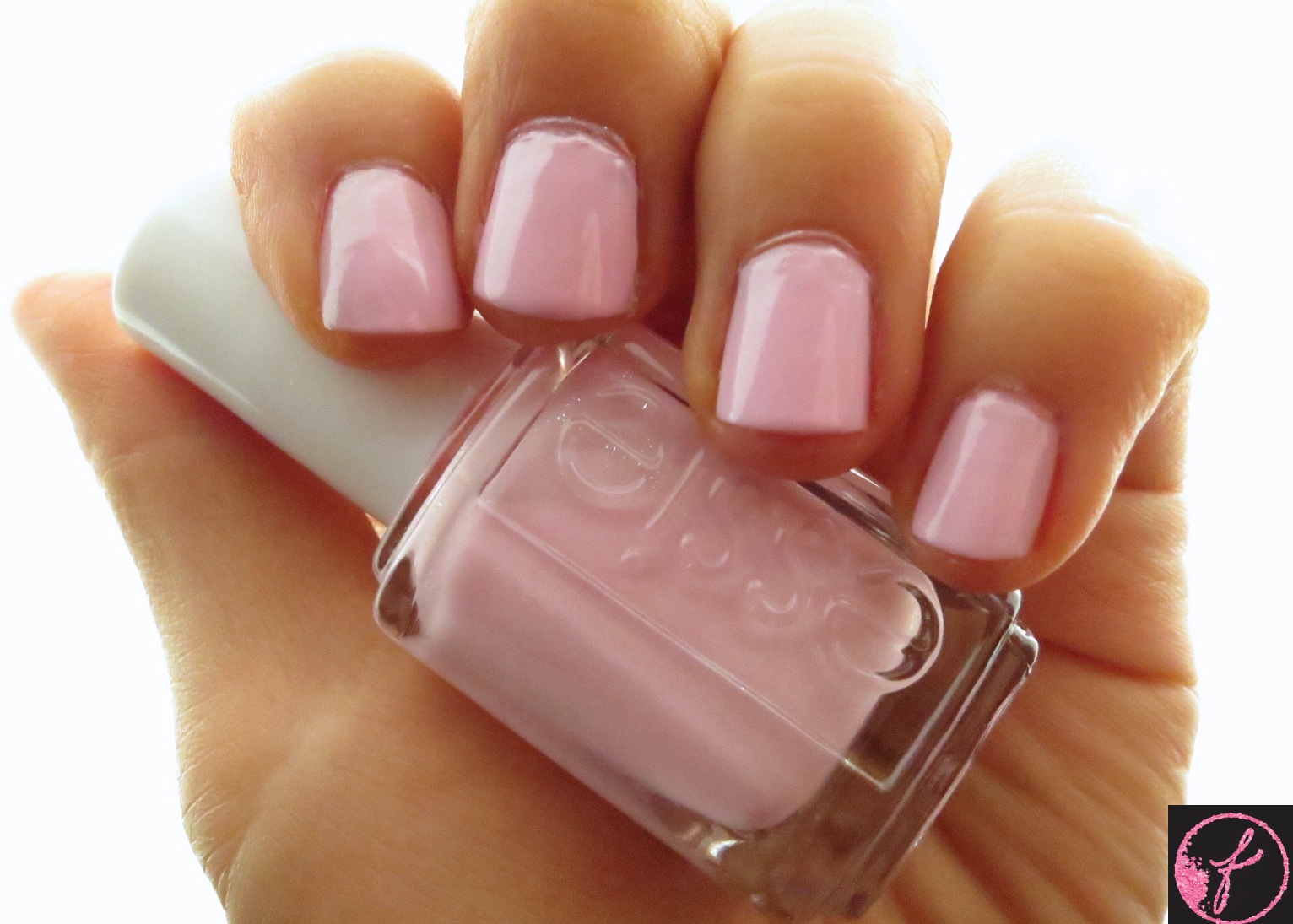 Essie - No Baggage Please