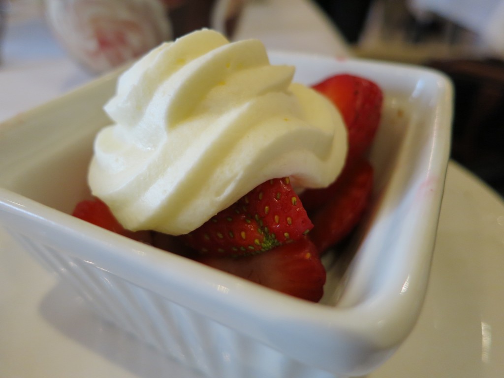 Fresh Strawberries with Whipped Cream
