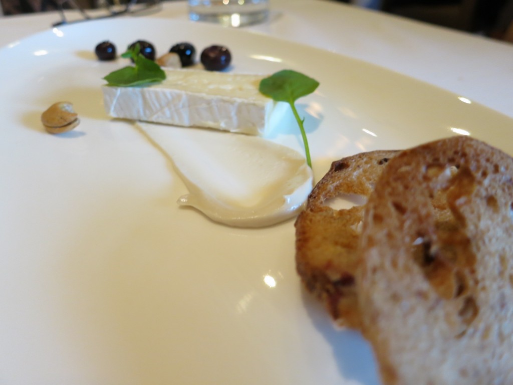 Summerlicious 2013 Cheese, Nuts & Fruits Brie d’Auberge, sweet & sour blueberries, cashew butter