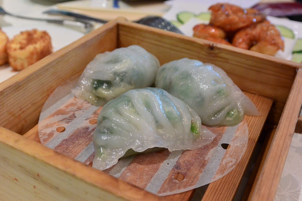 Enoki Mushroom & Dried Conpoy Sprout Dumplings